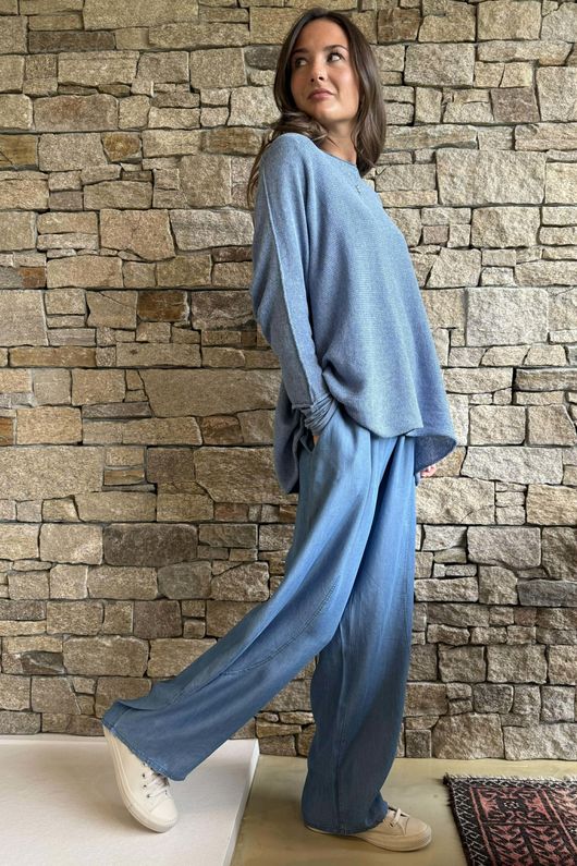 Conrad Slouch Cotton Knit Denim